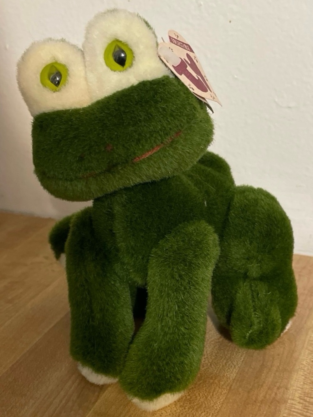 Vtg TY Collectible Prince Green Frog Stuffed Animal Jointed Leg Original Tag